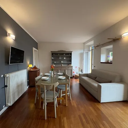 Casa Valeria - A Due Passi Dal Traghetto